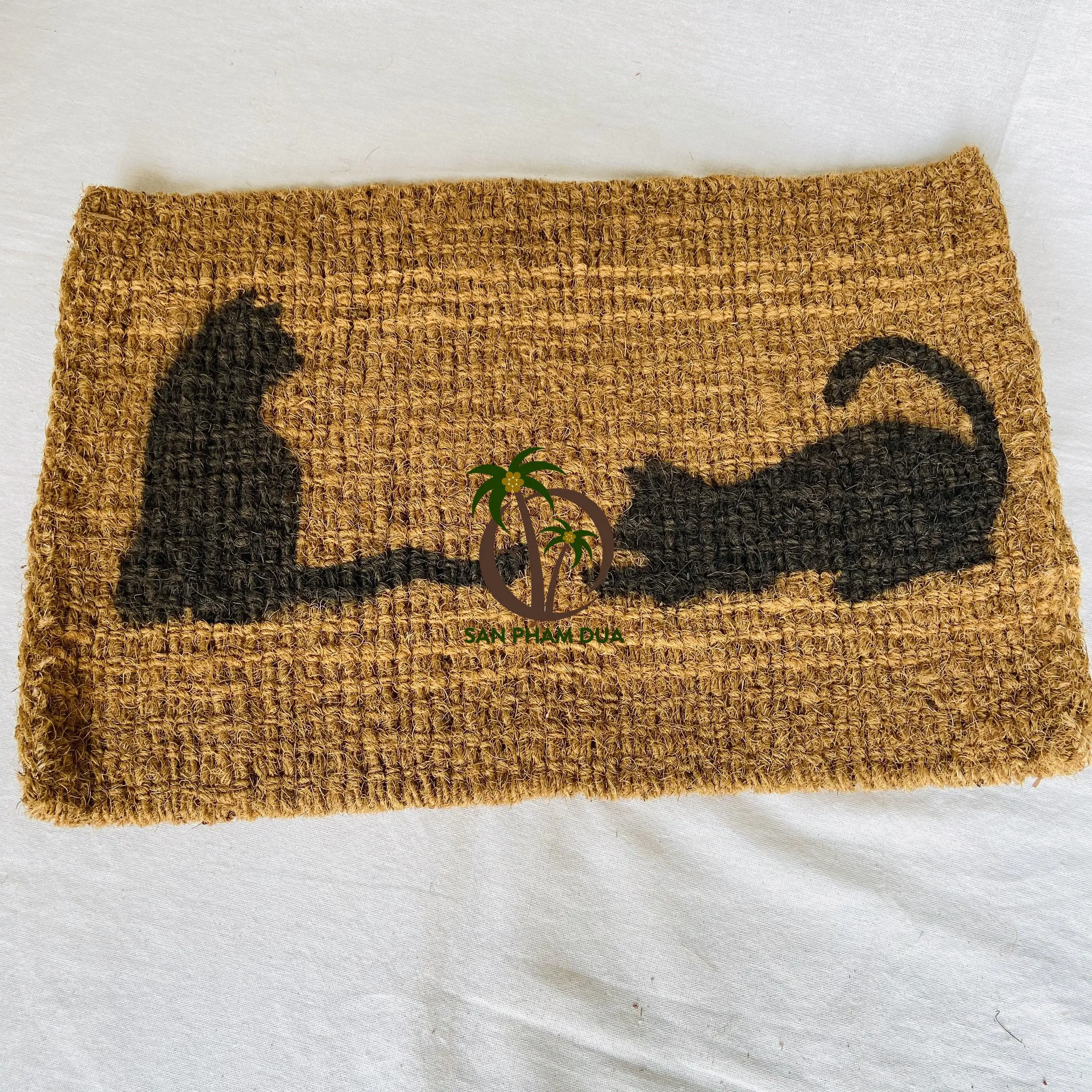 HIGH QUALITY NATURAL COCONUT FIBER HANDWOVEN MAT/ COCONUT COIR DOORMAT FROM VIETNAM AT THE BEST PRICE