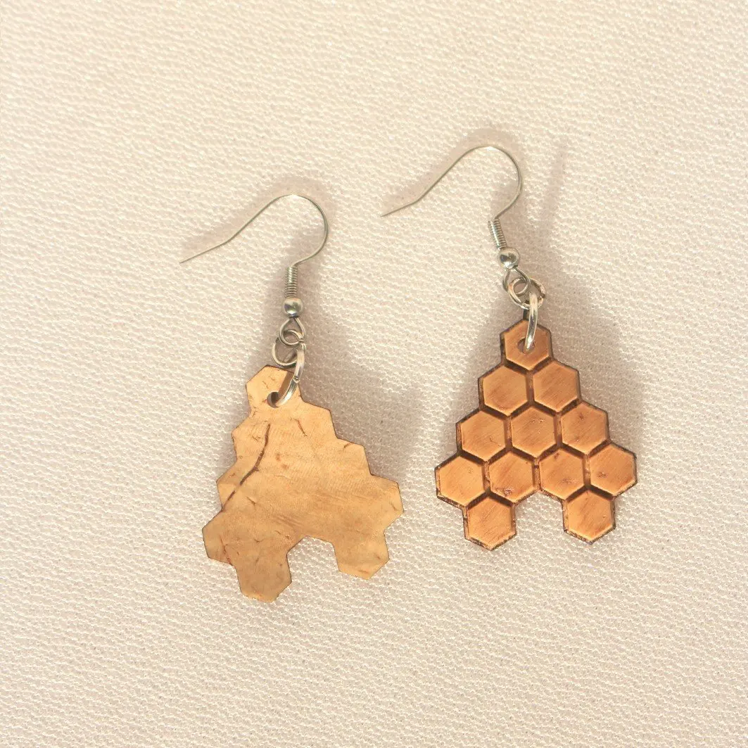 Женские серьги из кокоса