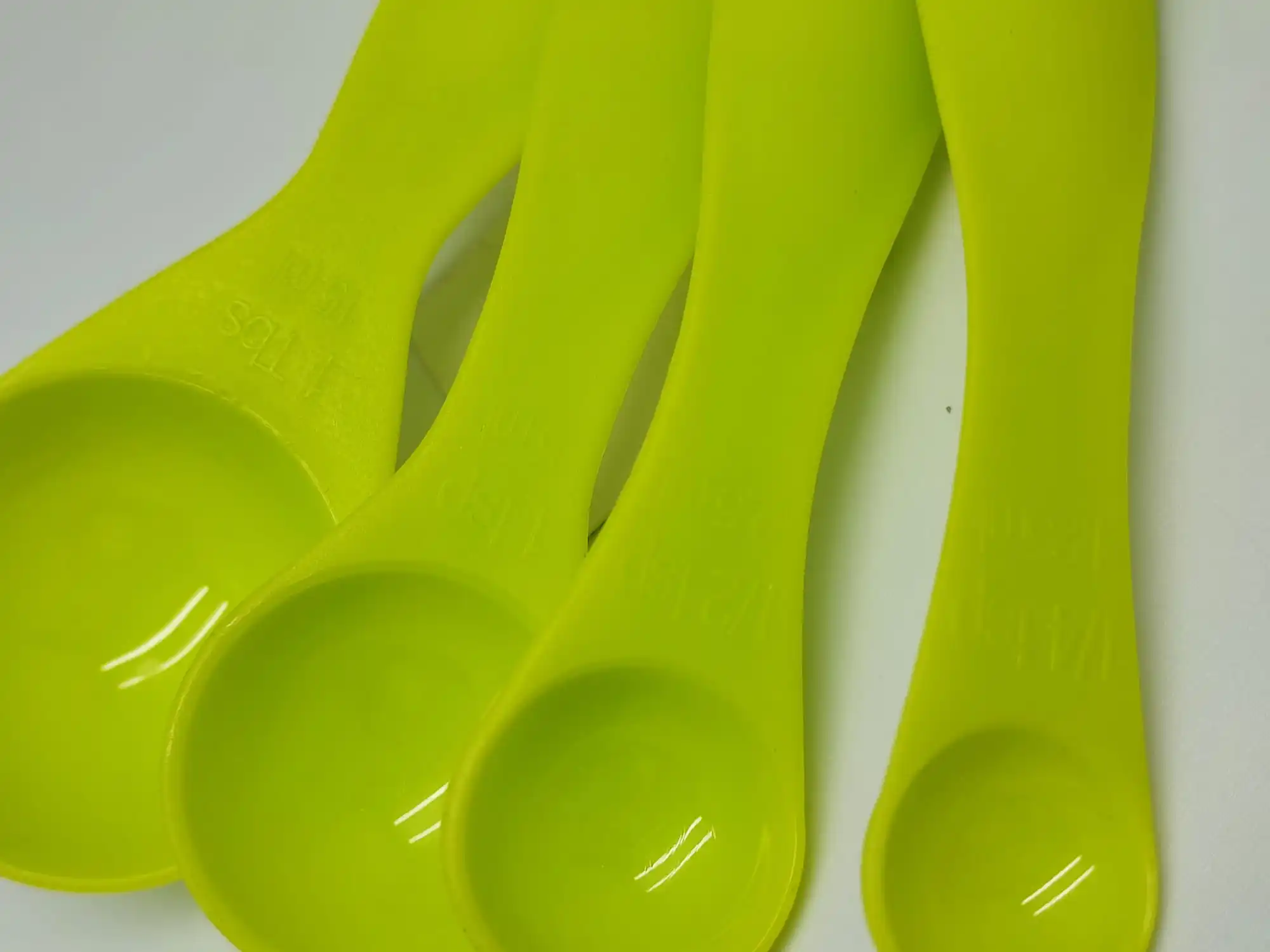 FOOD GRADE 4 pcs set Plastic Measuring Spoon 1.25,  2.5,  5 , & 15ml baking measures cups cooking utensil custom colors