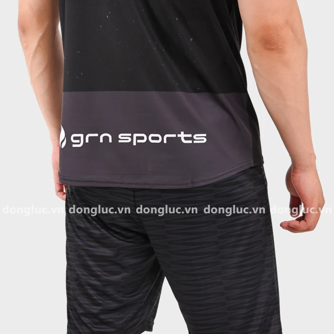 Polo Customize logo printing Made in Vietnam big manufacturer 100% polyester eyelet interlock fabric Men T-shirt