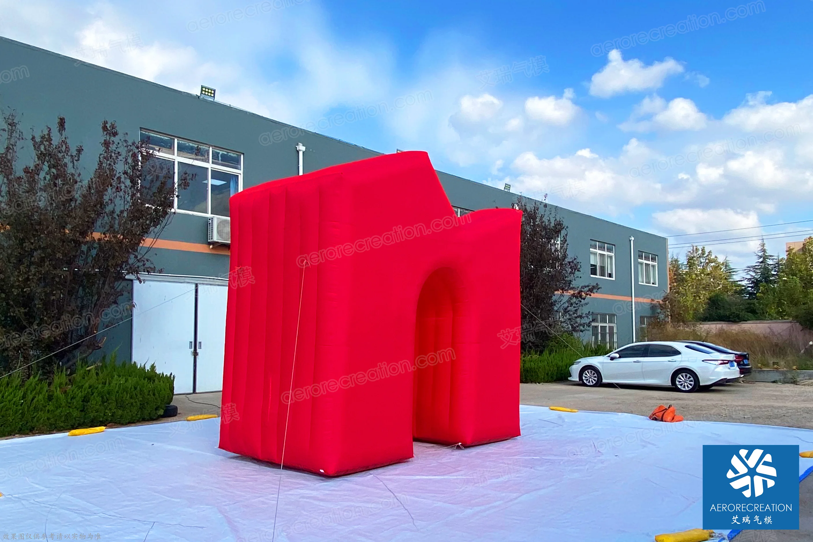 Cheap Factory Directly Design Inflatable Wall Tunnel Airtight Large Customized Inflatable Tunnel for Events