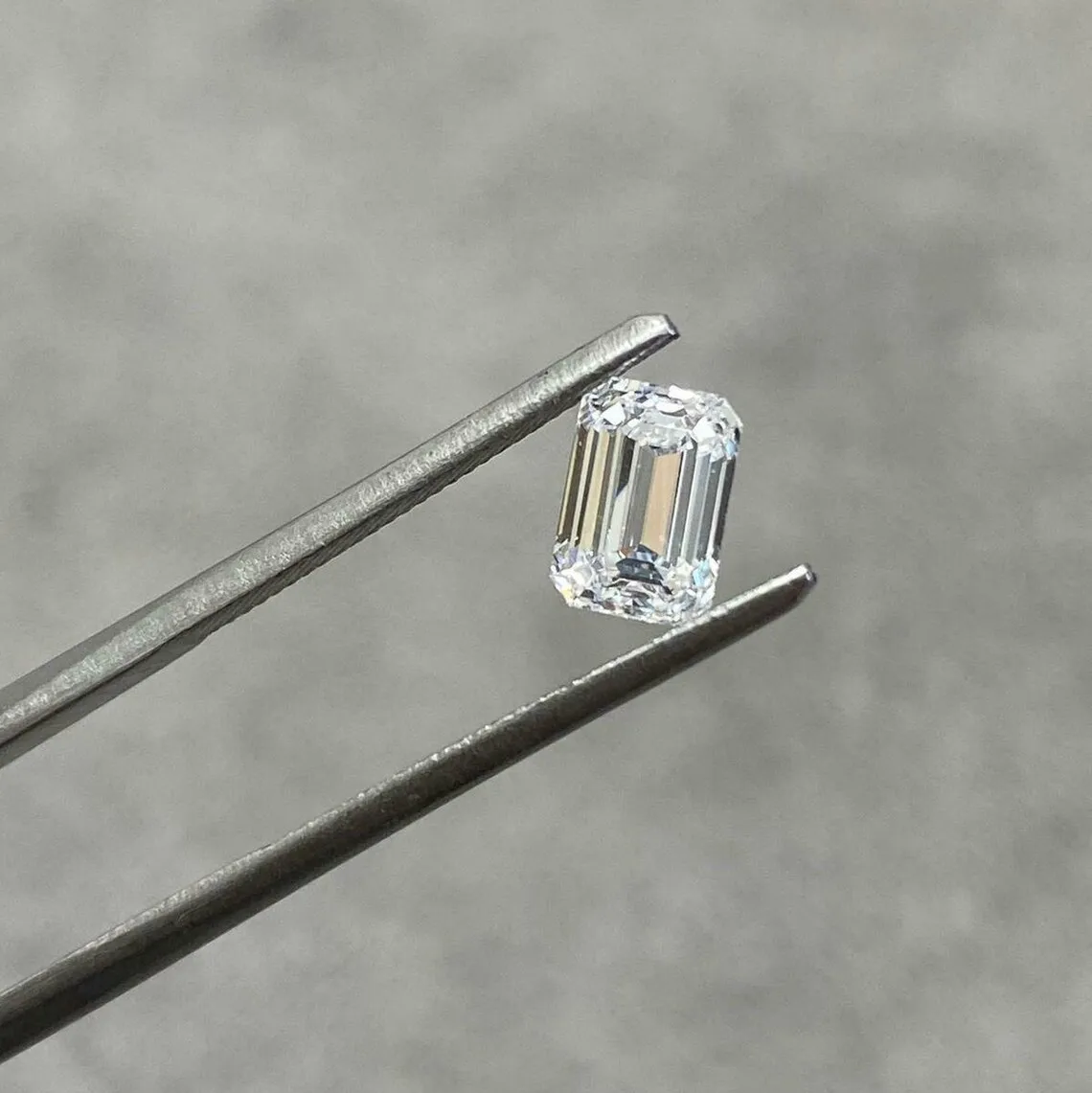 Excellent Emerald Cut Loose Lab Grown Diamonds | TCW ~0.5 Ct Size 5x3 mm | VVS1 Clarity F Color Loose Stone for Sale