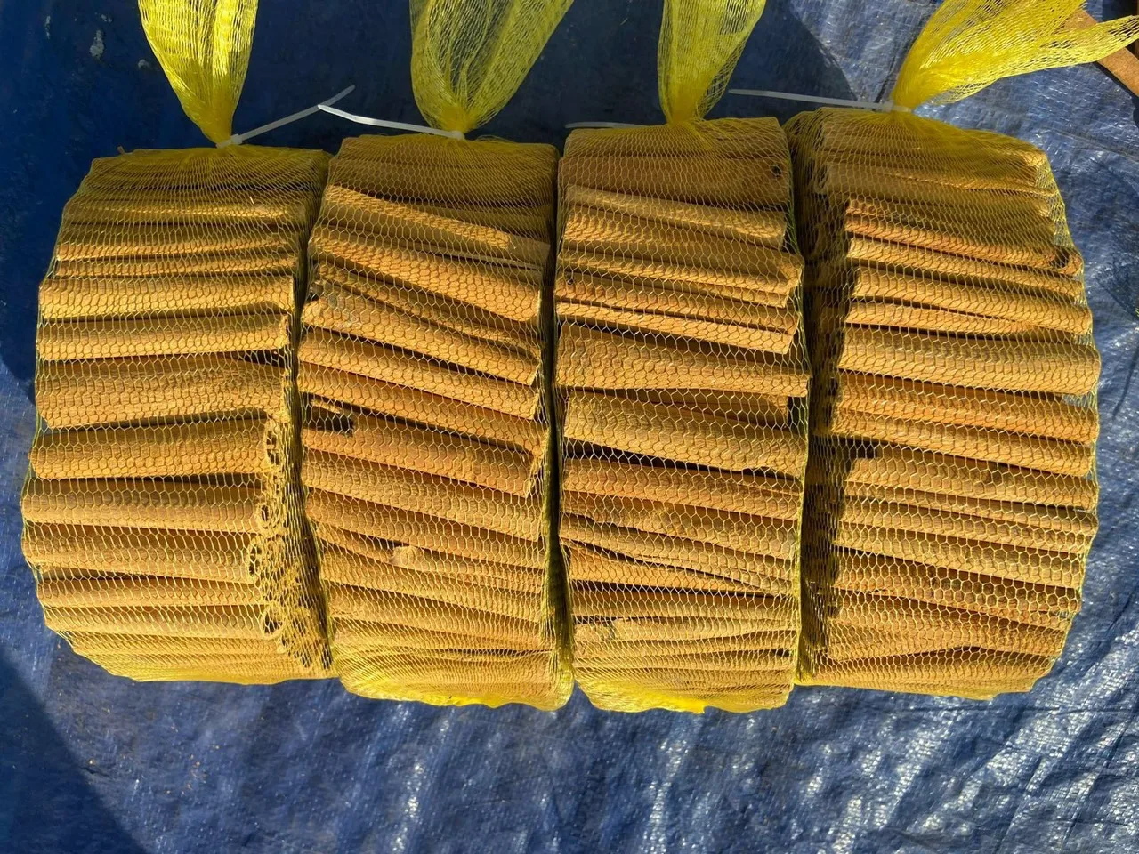 2024 Dried herbs Sticks Cinnamon Peeled Cinnamon Stick Cheap Price From Vietnam