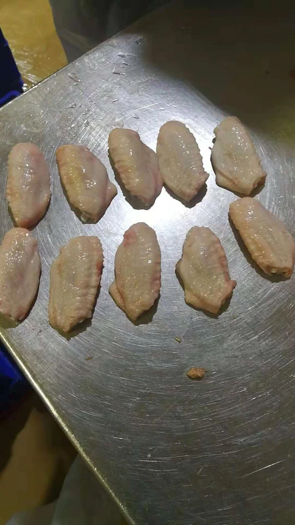 HALAL FROZEN CHICKEN 2/3 JOINT WINGS - MID WINGS FROM BRAZIL