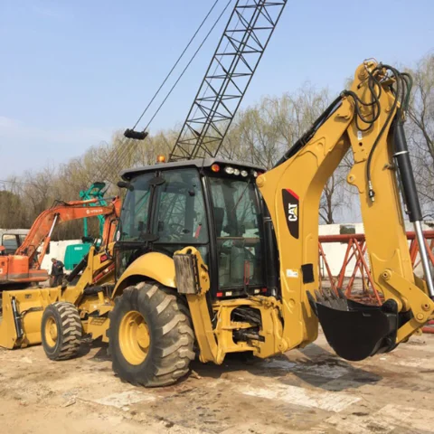 Экскаватор-погрузчик CAT 4WD с фронтальным погрузчиком и экскаватором для проектирования строительства