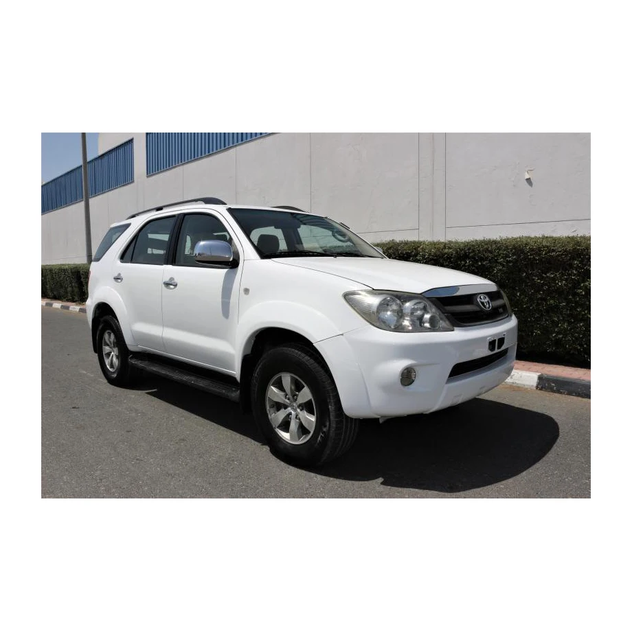 Toyotai Fortuner smart key system with remote entry