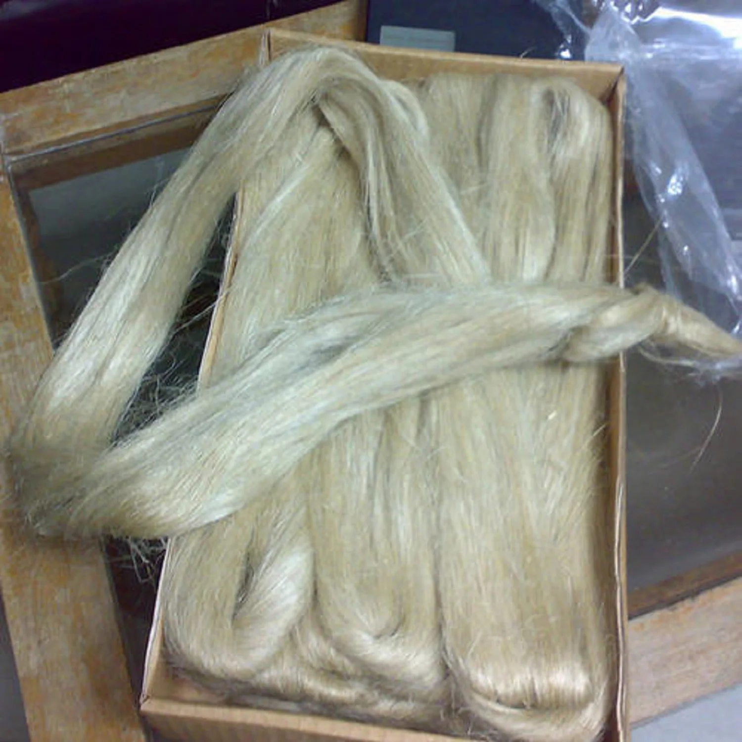Top Kenya Quality Sisal Fibre / Sisal Hemp / Natural UG Grade