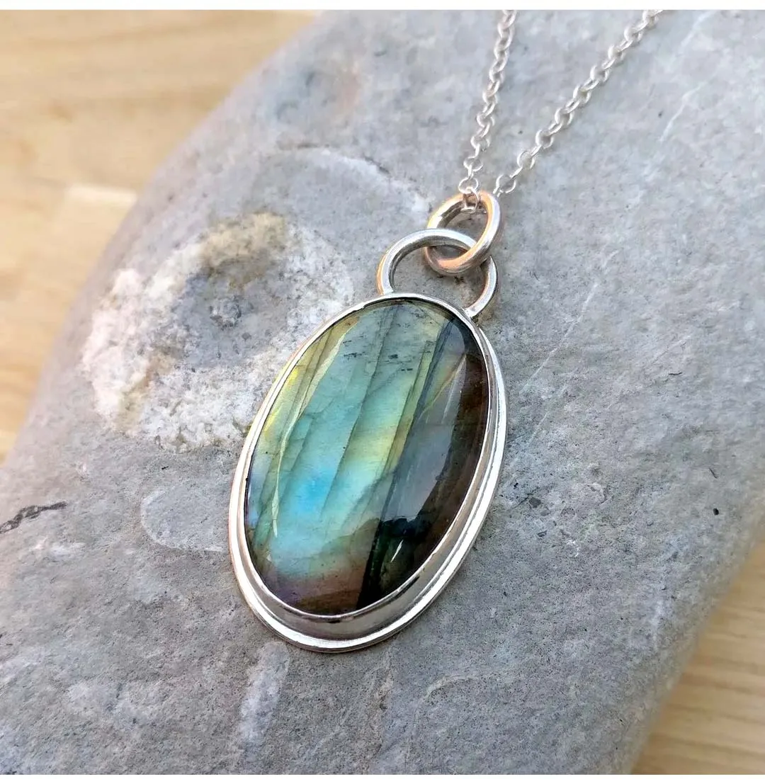 Amazing Looking Oval Cabochon Smooth Loose Multi Flashy Labradorite Gems Pendant Necklace Bezel Set Silver Gold Plated Necklace