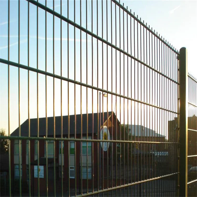 Professional factory custom designed double horizontal wire mesh 6ft high PVC coated 868 fence