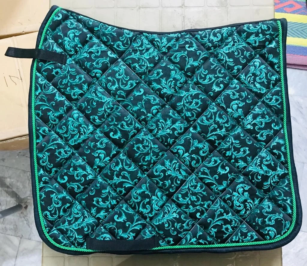 Low  PRICE HORSE SADDLE PAD