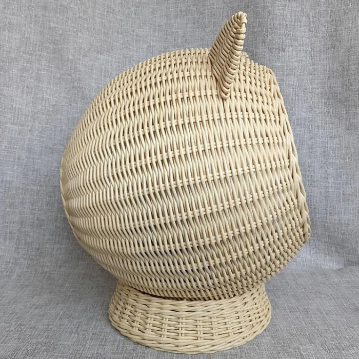 Good Choice Factory Direct Price OEM Rattan Cat bed with Soft Cushion Variety of Colors Handmade from Vietnam Manufacturer