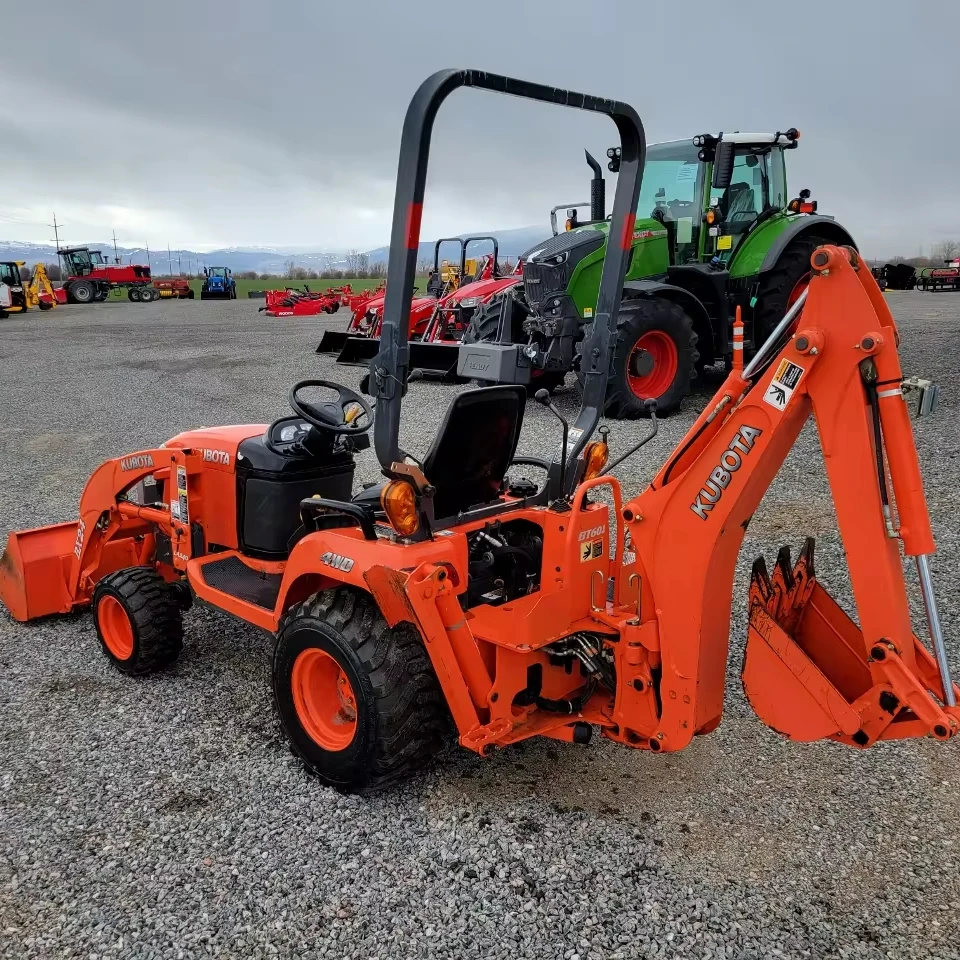 Kubota BX25 riding mower Tractor Model With Attachment