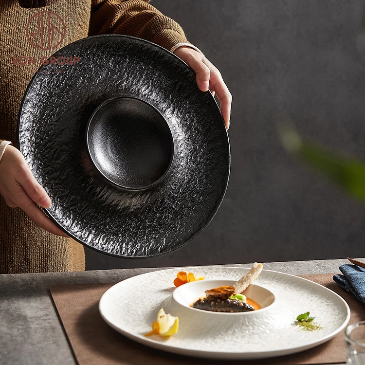 Nordic unique design white ceramic soup plate 12 inch luxury ceramic serving plates for wedding party