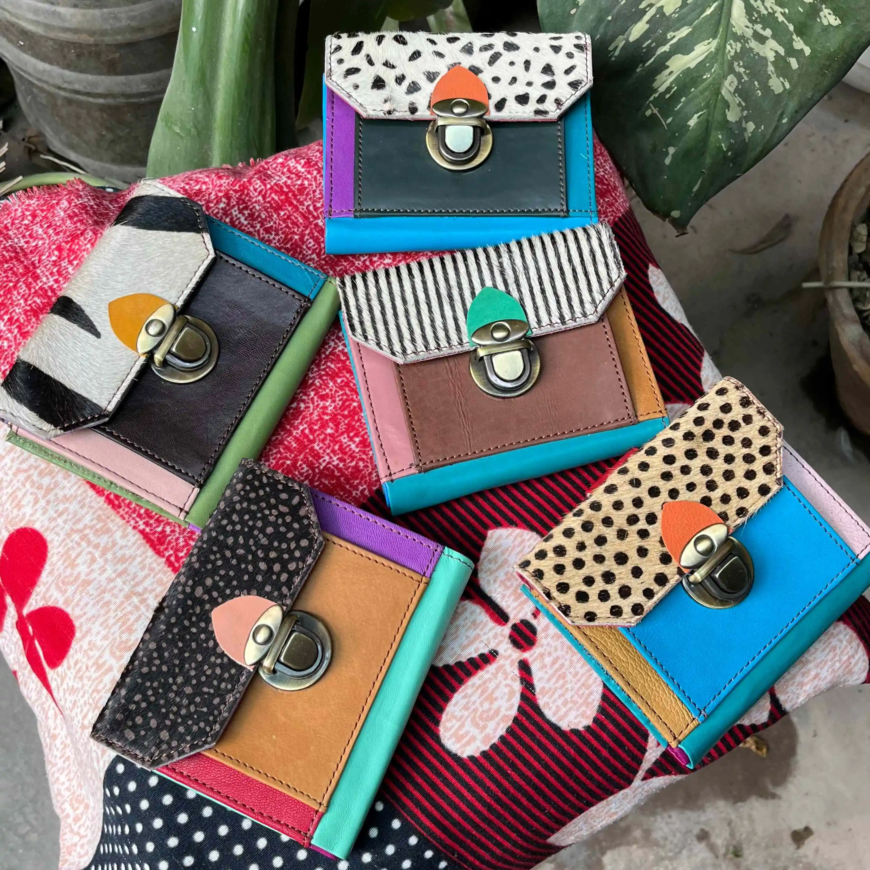 Exclusive Premium Quality Smart Mini Clutch Card Holder Money Multicolor Purse Closer Flap Button Beautiful Designer Hand Wallet