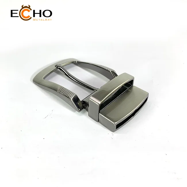 Reversible pin buckle for genuine leather belt