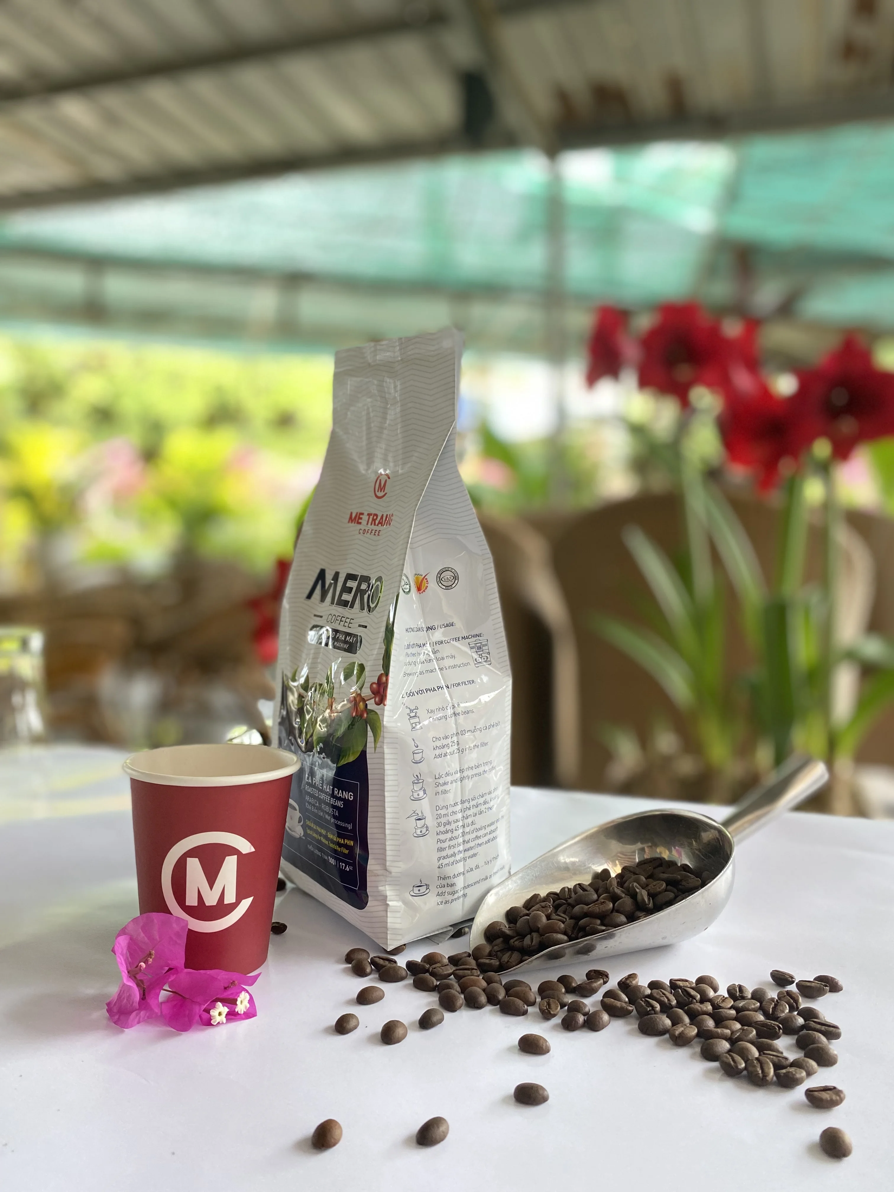 Roasted coffee beans per kg - MEDIUM ROAST WHOLE BEAN COFFEE  - MERO Vietnamese coffee unique aroma