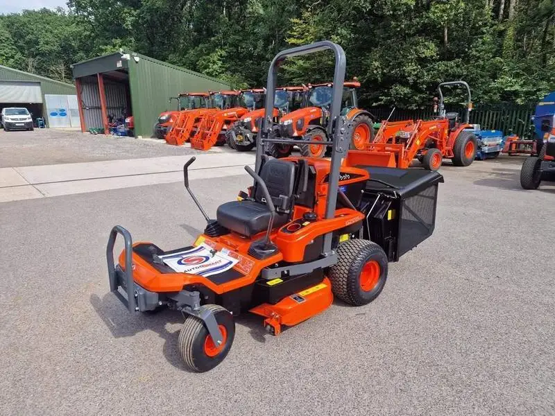 Fairly Used Riding Lawn Mower/ New Kubota G261HD Ride-On Kobota Mower tractor - Low-Maintenance For Sale Cheap Price