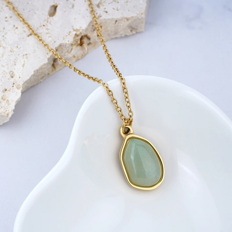 Gold Plated Stainless Steel Jade Stone Crystal Necklace Healing Natural Precious Stones Pink Quartz Necklace