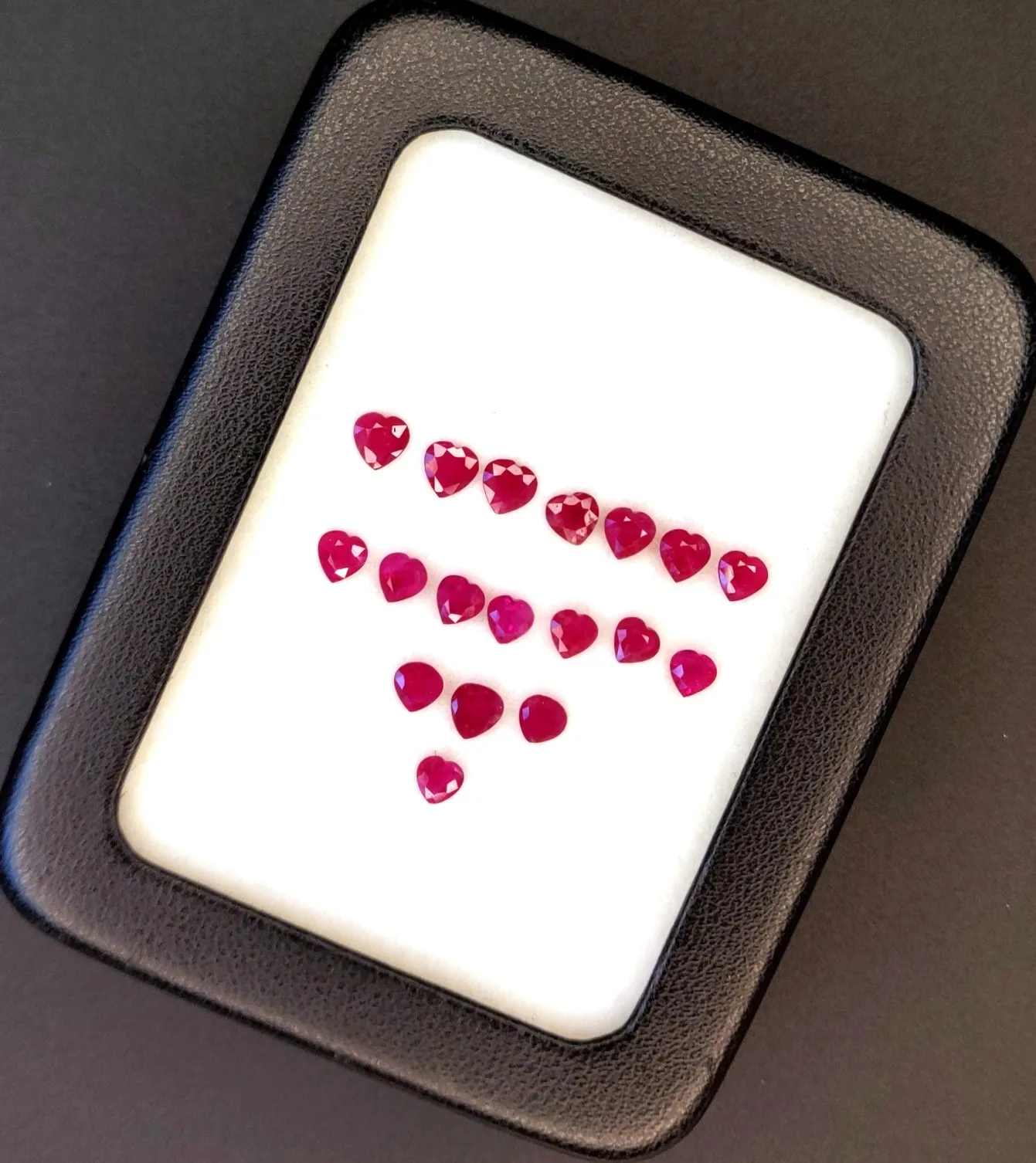 Burma Ruby Heart Shape Loose Gemstone 4mm 5mm Fine Quality Top Cut Best Selling Price for Jewelry Application