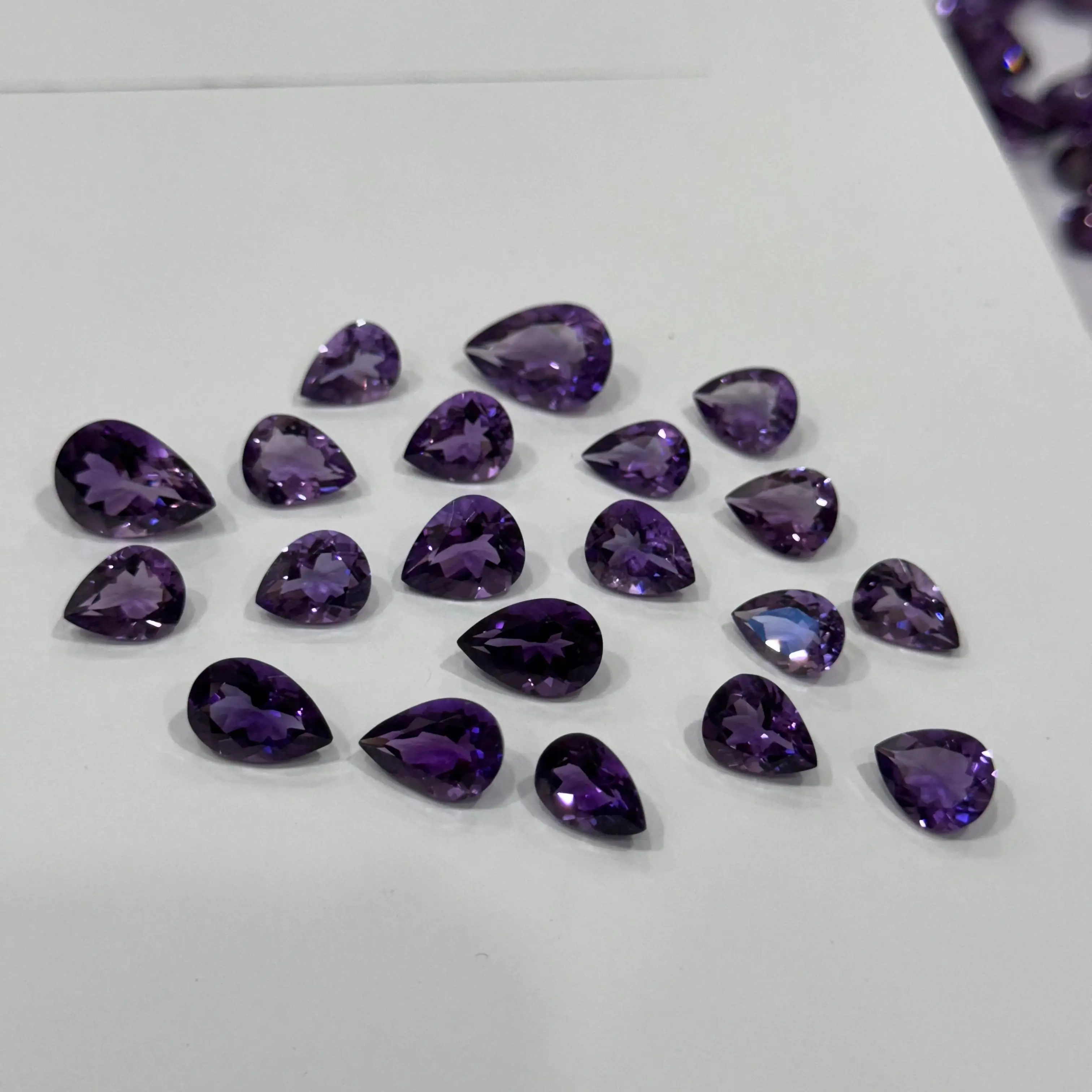 Superfine Quality Amethyst Gemstone Pear Cut Loose Free Size Lots Top Purple Colour Amethyst African Origin Pear Shape