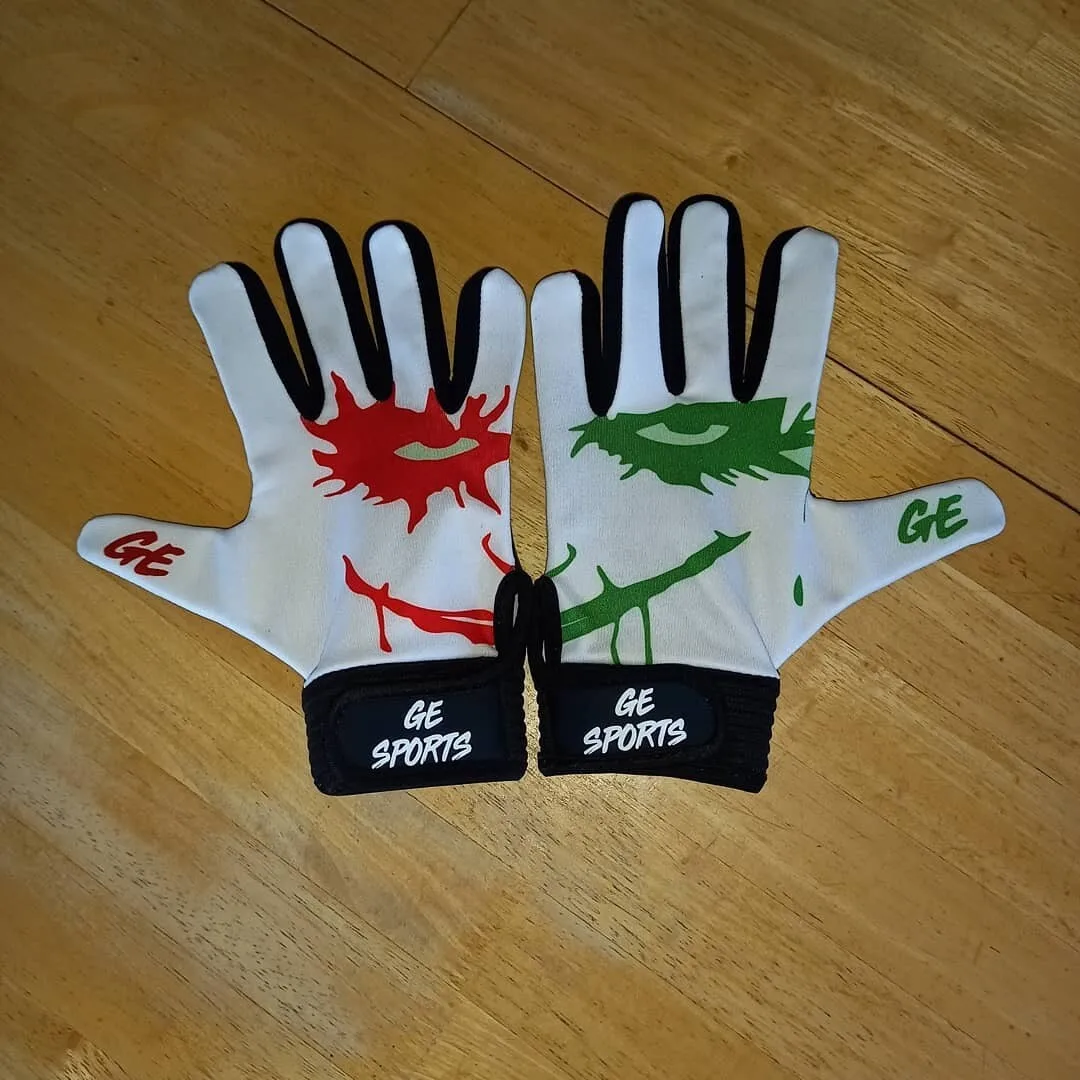 High Quality gaelic football gloves with less price Comfortable best german Latex grip custom own sublimation latex GAA Gaelic