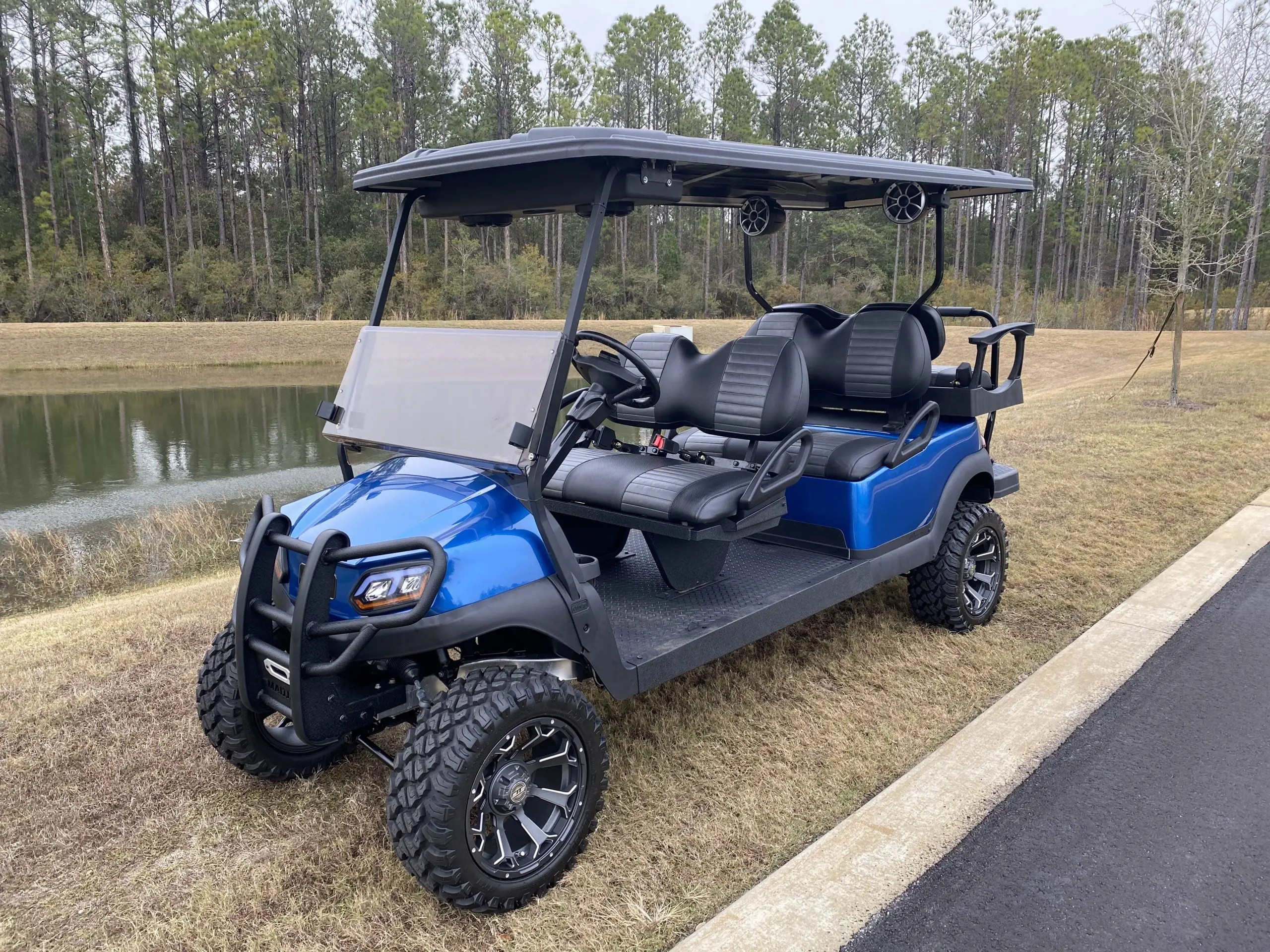 Buy 4+2 Seater Golf Cart Electric Golf Buggy