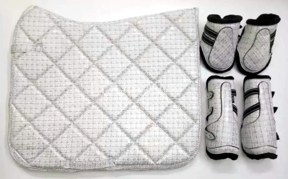 COTTON SADDLE PAD SPARKLE DESIGN AND FASHION CRYSTAL DECORATED INSIDE HIGH DENSITY CUSHION SADDLE PAD FOR HORSE SADDLE