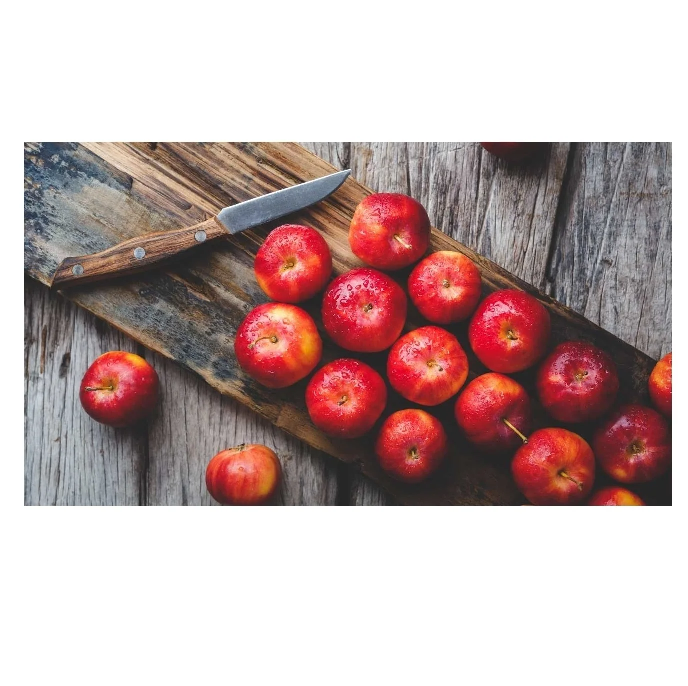 Fresh fruits apples Royal Gala fresh Apples class one Apples Polish origin