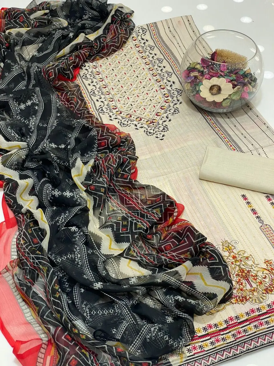 Punjabi dress for ladies Indian Pakistani Clothing