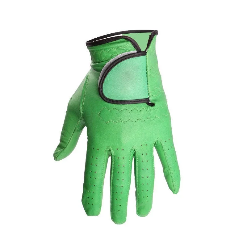 Pro-Level Golf Gloves with Unique Texture and Tailored Fit for Better Swing Dynamics and Stability