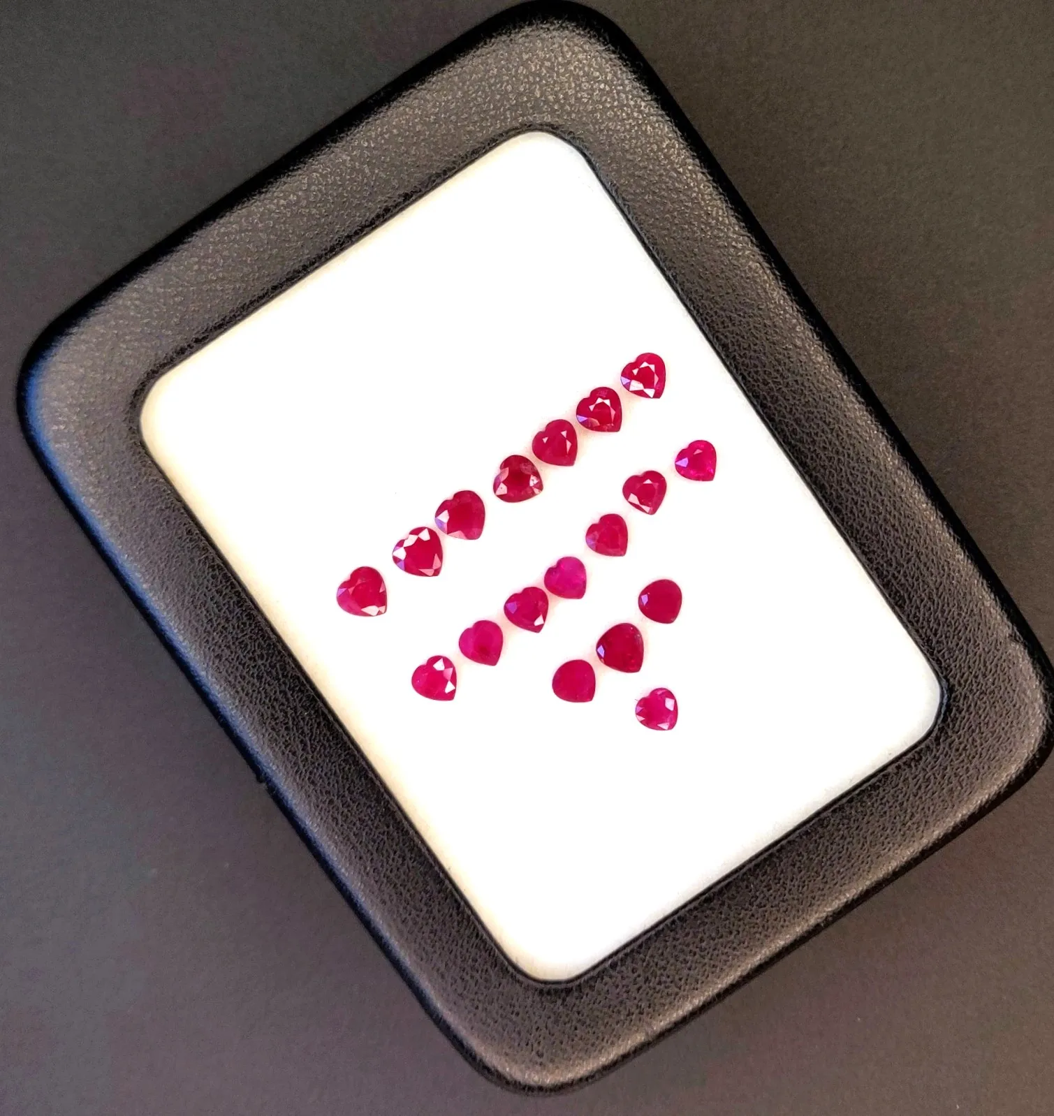 Burma Ruby Heart Shape Loose Gemstone 4mm 5mm Fine Quality Top Cut Best Selling Price for Jewelry Application