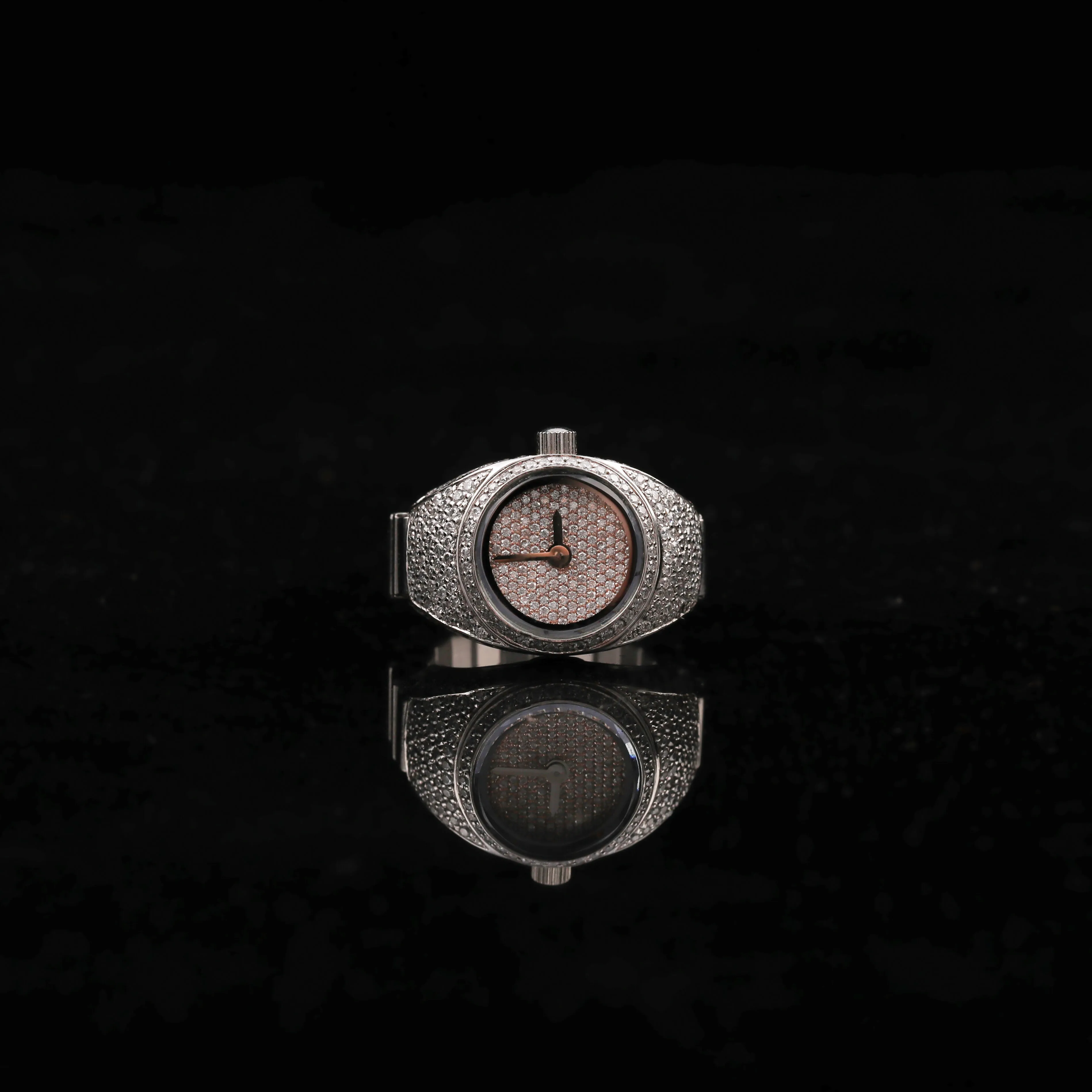 Mini Vintage 3 TCW Moissanite Clock Finger Ring Unisex Round Dial Adjustable Watch Elastic Strap Alloy Watches