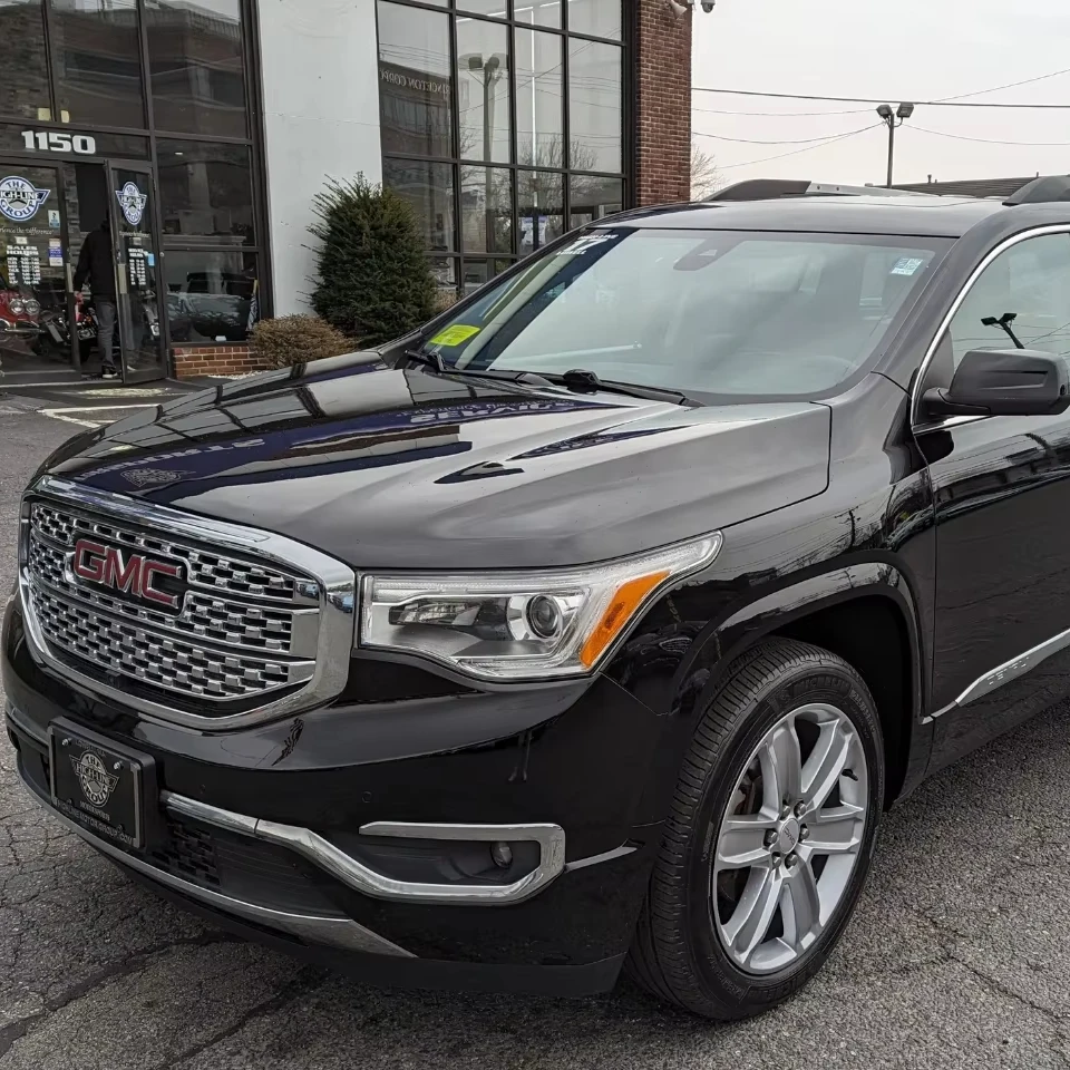 2017 GMC Acadia AWD 4dr Денали