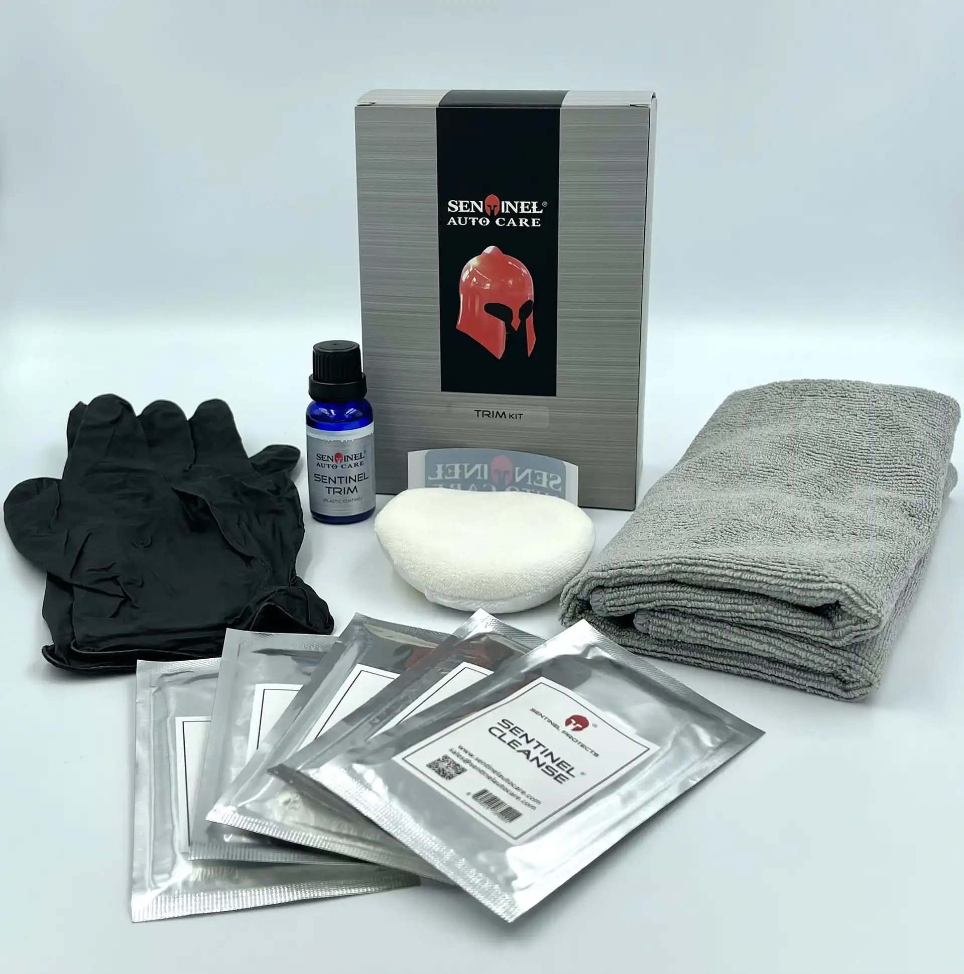 Singapore-Made Water Repellent Car Coating 30ml SiO2 Clear Straw Liquid Color for Car Paint Surfaces-Use Spray