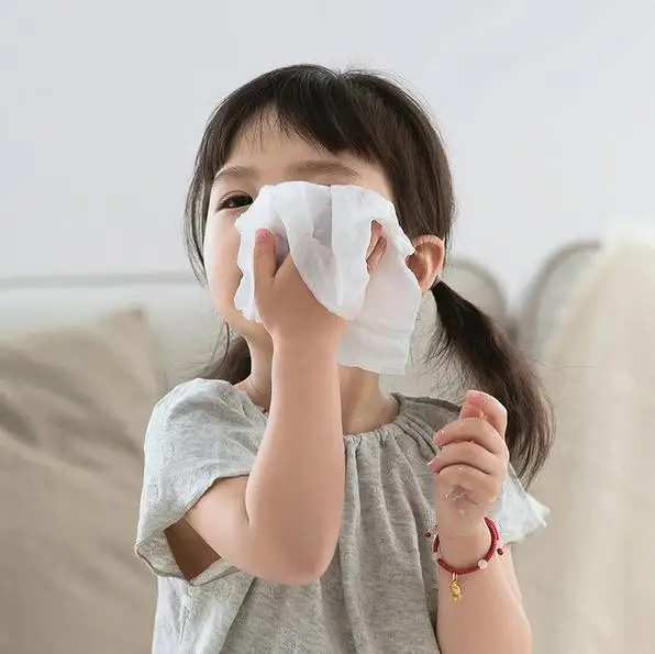 White 100% cotton facial towel disposable face towel for spa beauty