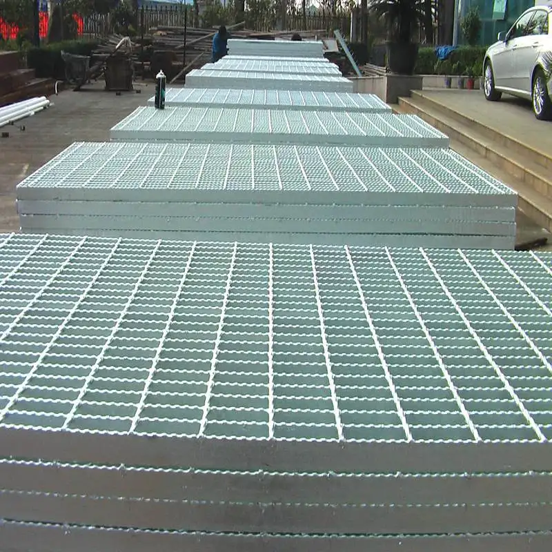 Bearing rod spacing 20mm-50mm steel grating Metal building materials