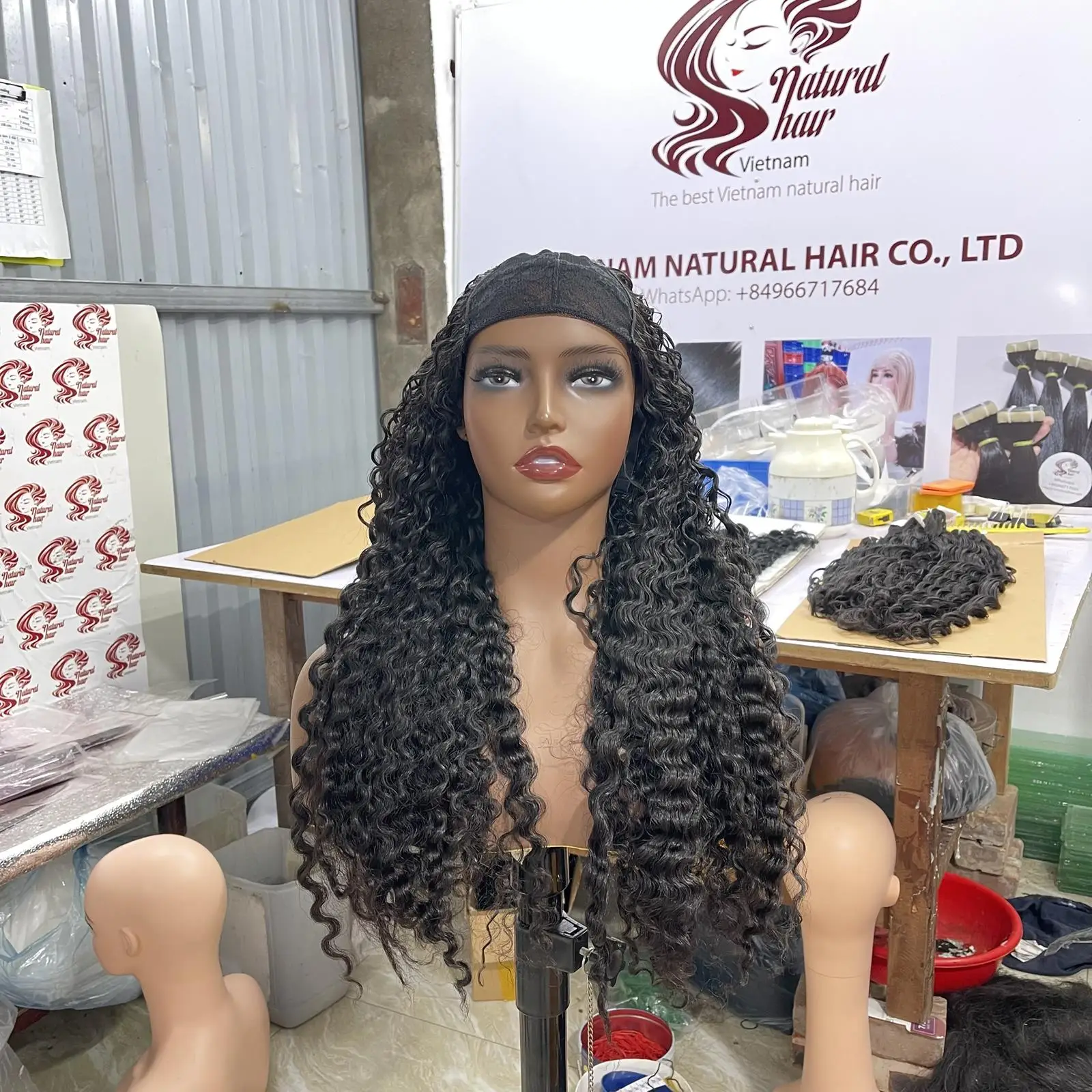 Pre plucked raw virgin hair lace front wigs human hair 360 lace wigs vendor transparent 360 lace frontal wig with baby hair