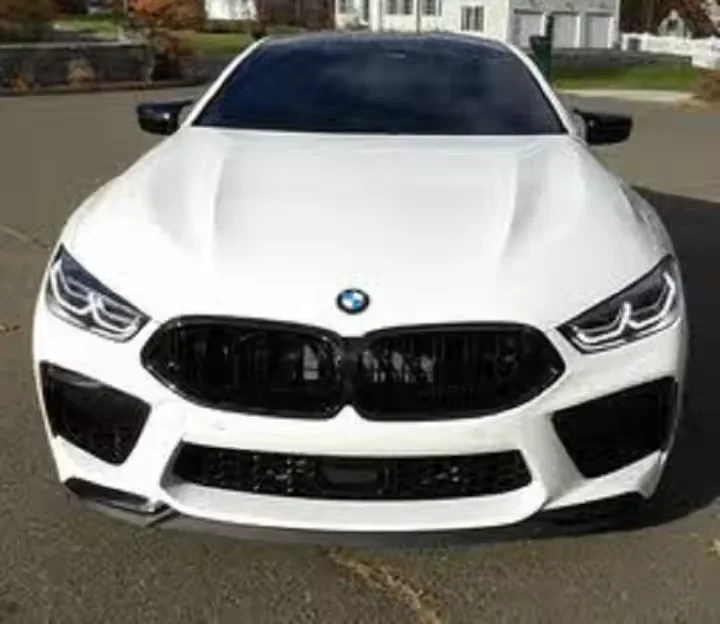 2023 B M W M8 Coupe AWD Clean Title Подержанный автомобиль с низким пробегом звук двигателя доставка двери