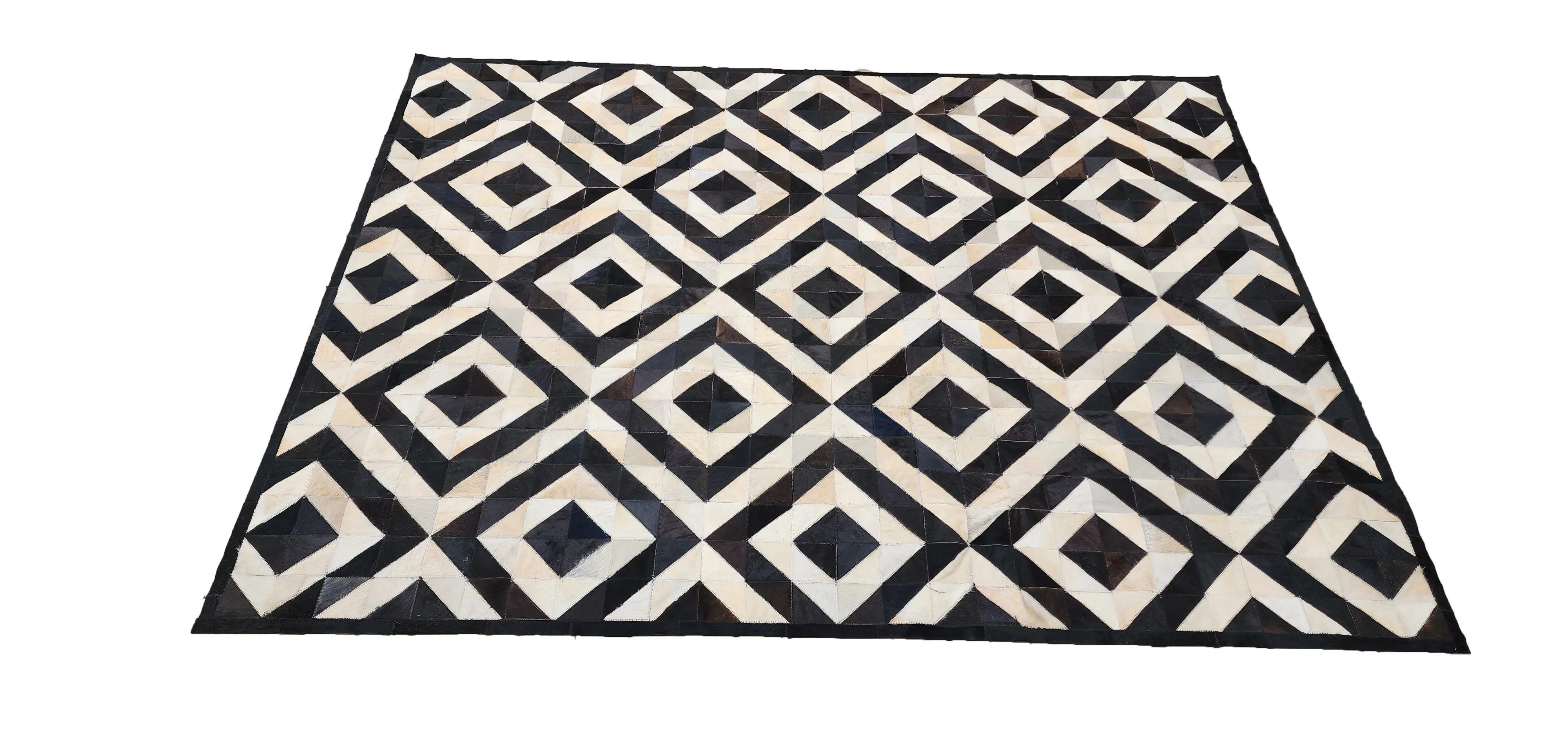 Patchwork Cowhide Nomad Black/White Rug For Indoor And Outdoor decoration cow hide rugs from Pakistan