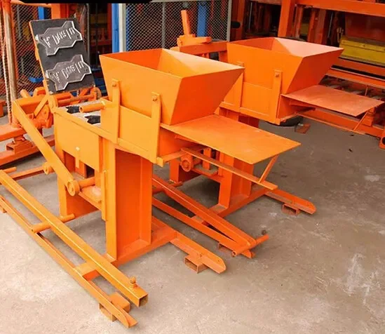 Interlock Moving Mud Automatic Dirt Concrete Paver Manual Moving Clay Machine Bricks
