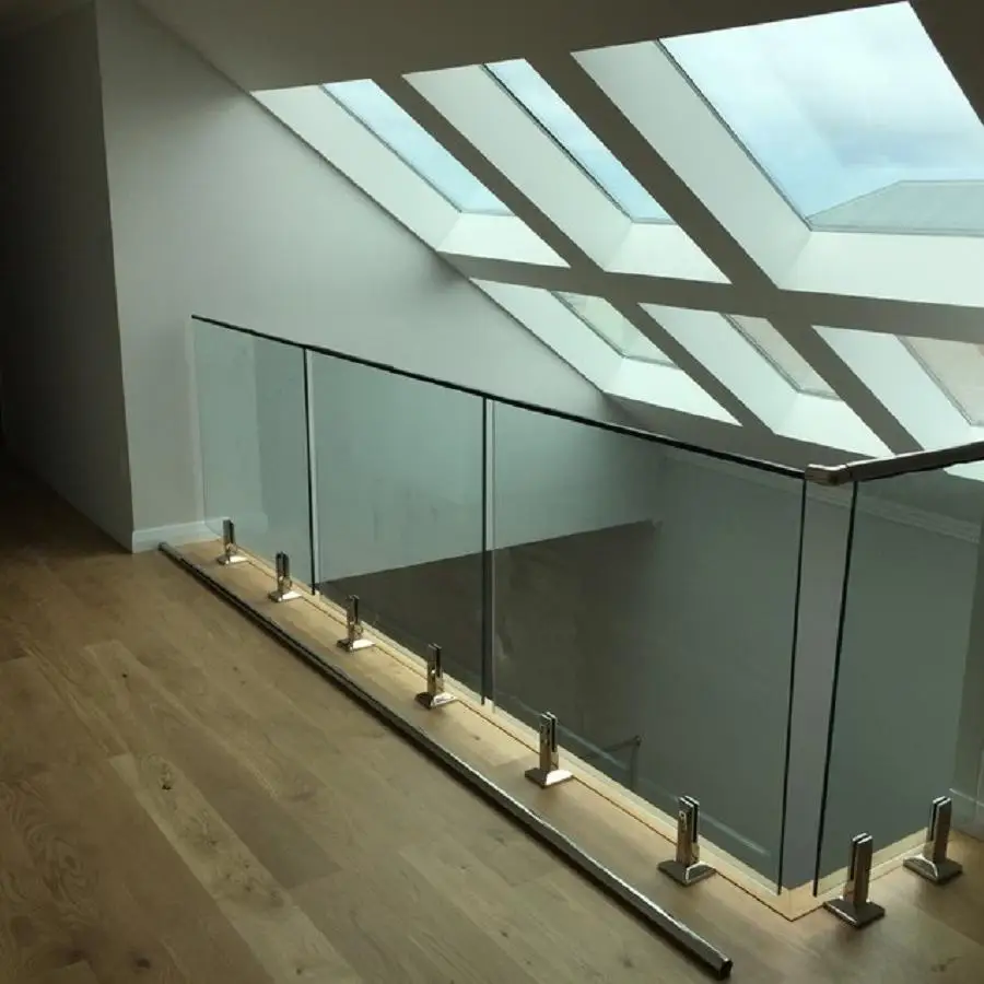 Excellent View In Stock Stainless 316 2205 Square Frameless Glass Spigot Balustrade Glass Railing