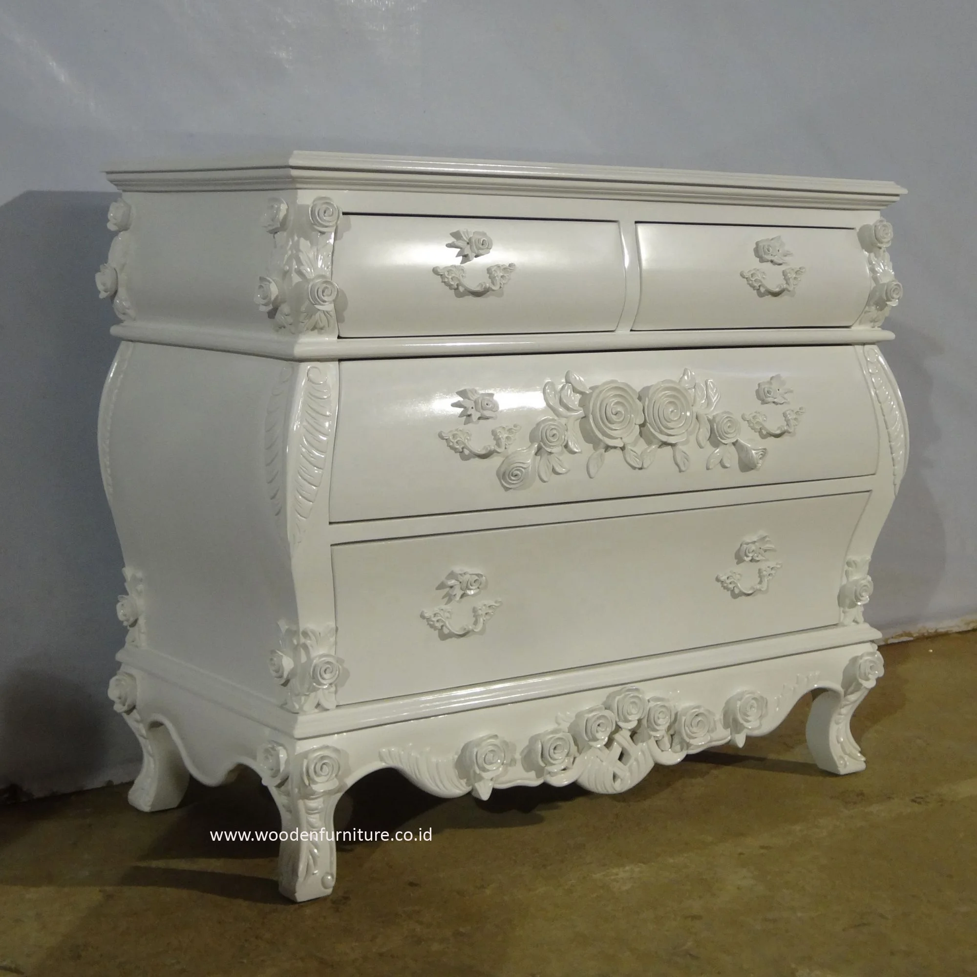 Wooden Rose Hand Carving Chest of Drawers Function as Antique Reproduction Cabinet for French Style Home Furniture