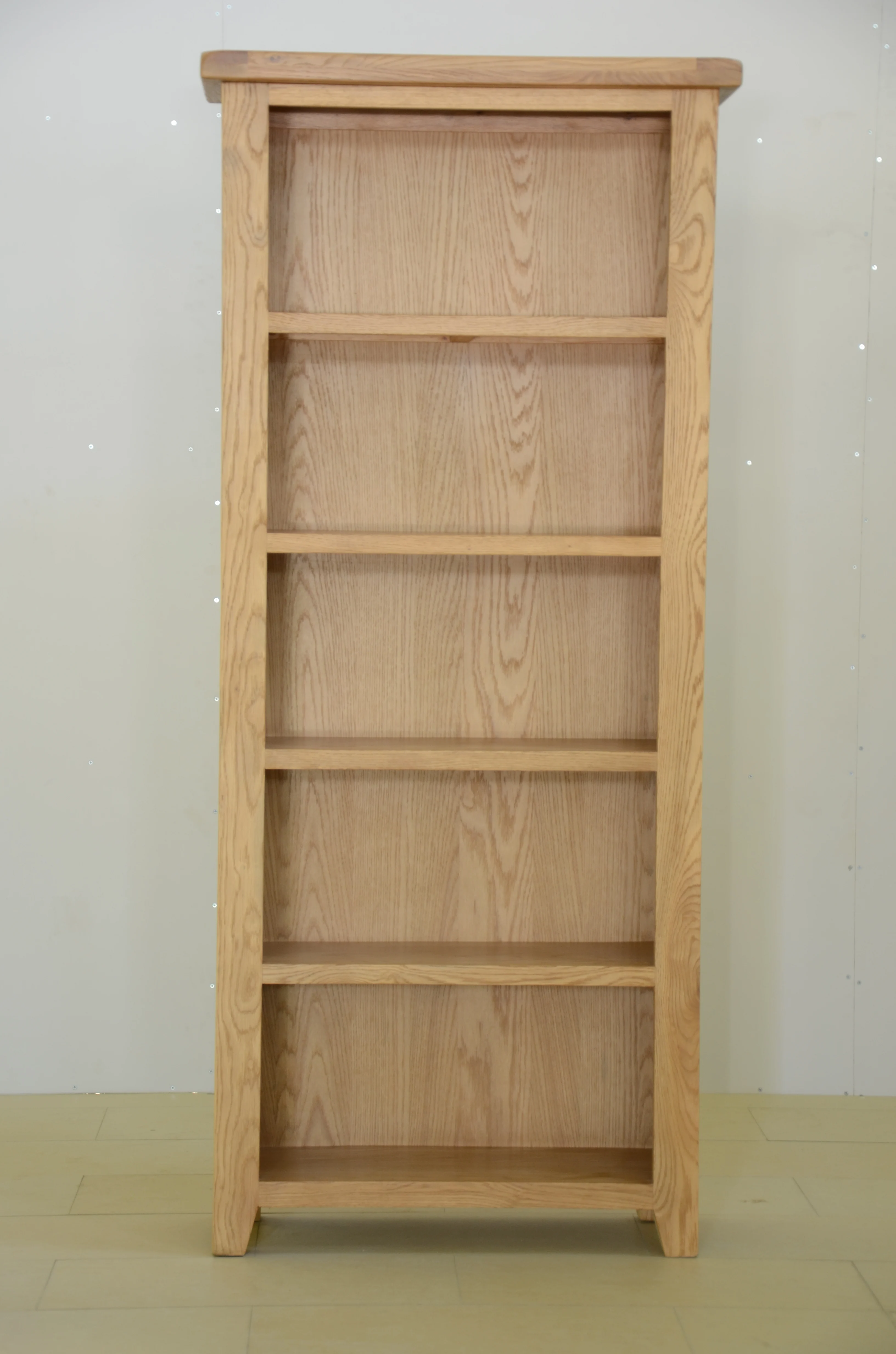 HIGH  BOOKCASE