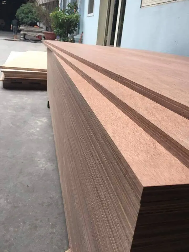 HIGH QUALITY 5/9/12/15/18mm  SUPERFINE COMMERCIAL BINTANGOR PLYWOOD FOR FURNITURE