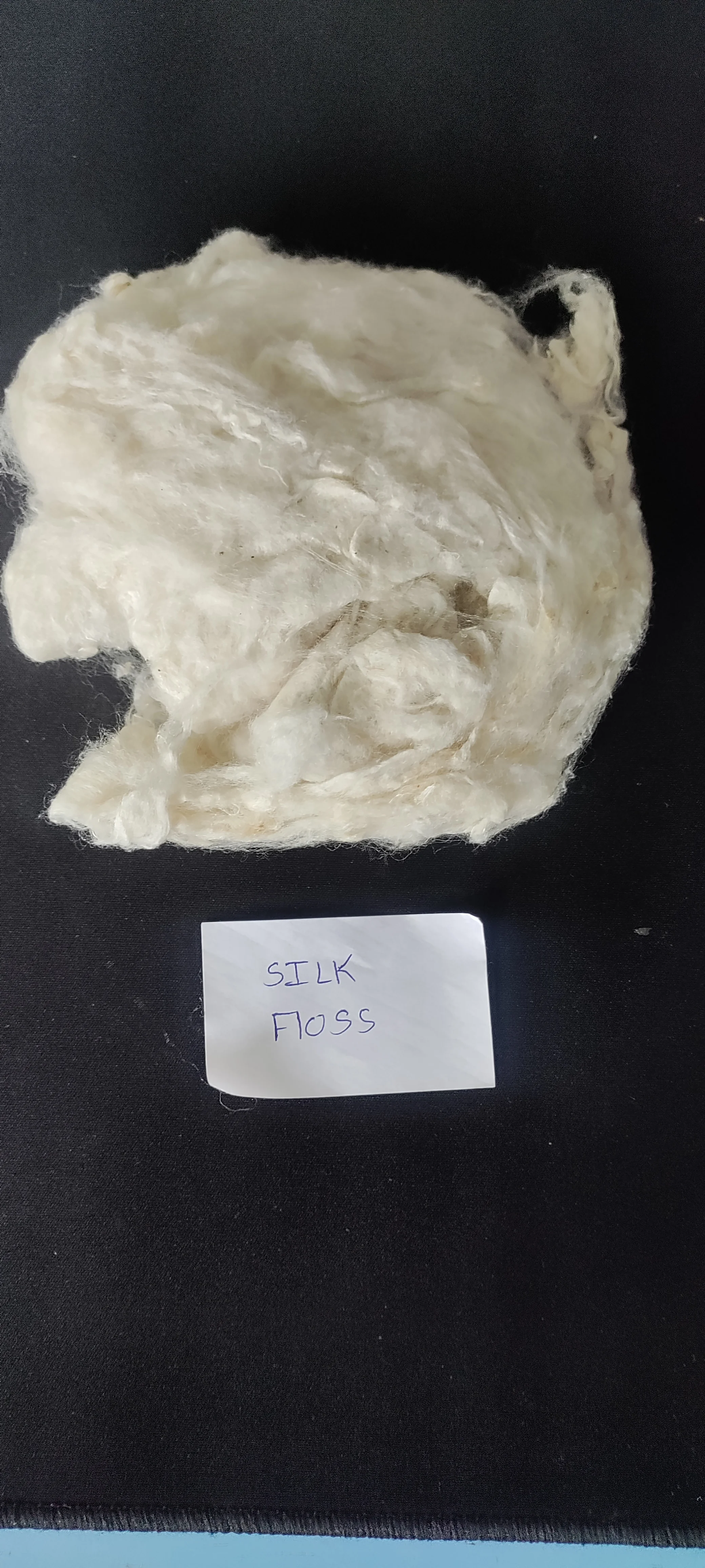100% natural silk fiber floss ideal for spinners and weavers suitable for textile spinning , ideal for resale