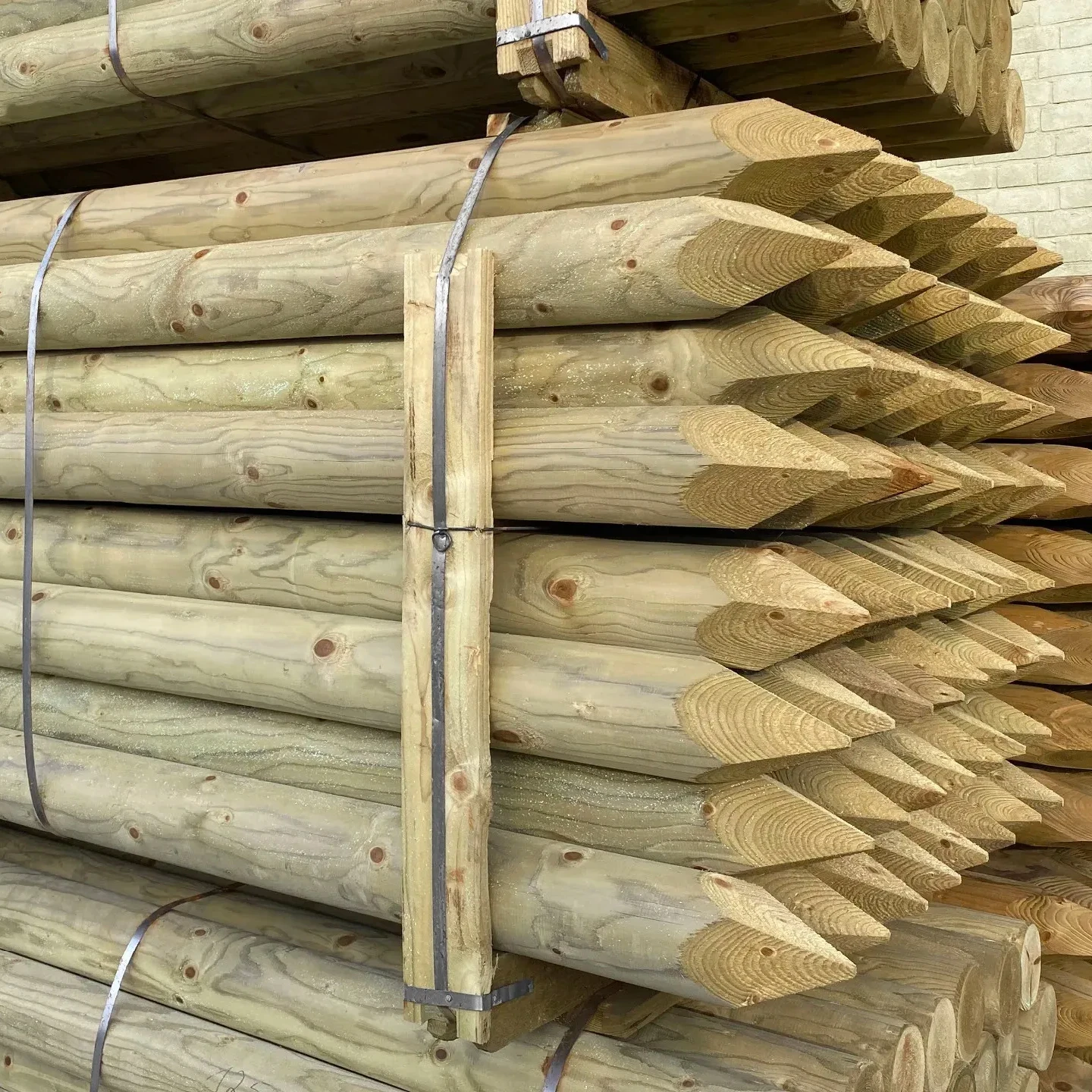 Wooden Square Stakes from Hardwood Round Wood stakes for farm fencing poles agricultural stakes