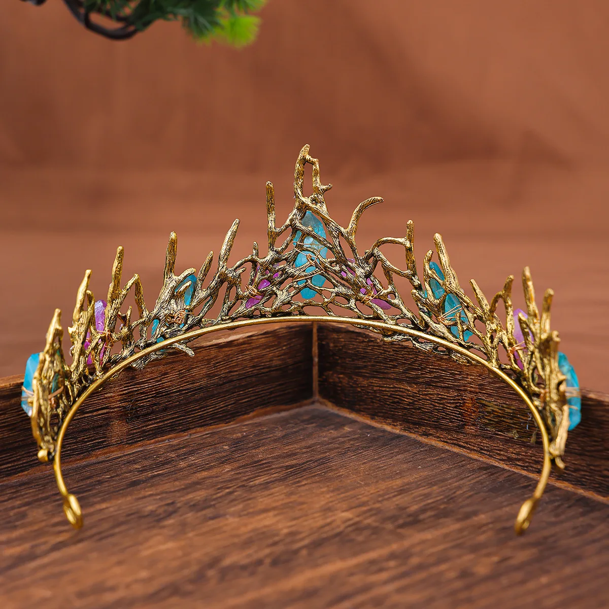 Vintage Natural Stone Bridal Crown Tiara Headband Handmade Hair Accessory For Wedding Party Halloween Costume