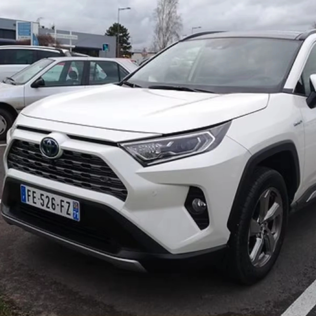 2020 SUV RAV 4 XLE USED CAR