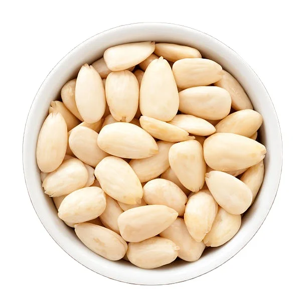 Supply High-Quality Shelled Natural Delicious Almonds At Wholesale Prices Nut Food with customize packing