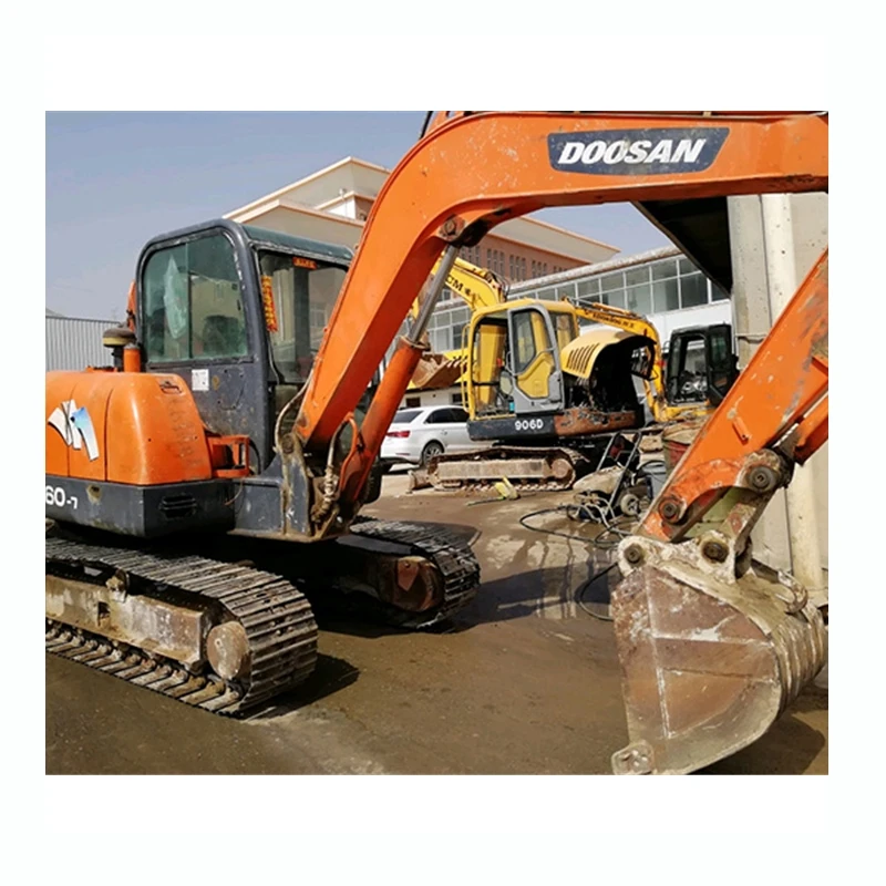 Second Hand Used   DH60 DX55 DX80 Mini Escavadeira Doosan DX60 May Xuc Good Condition In Stock Excavator Digger With Cheap Price